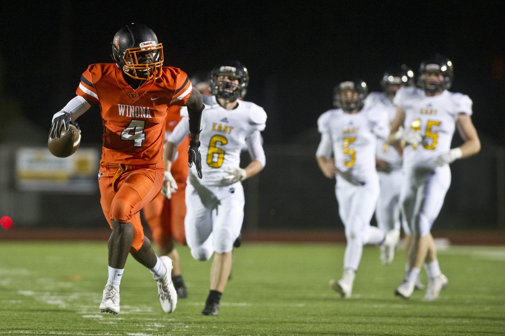 Winona v. Mankato East 01
